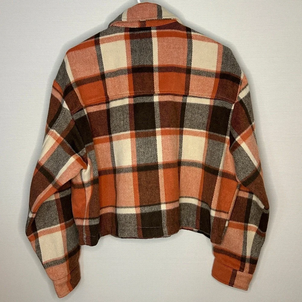 For The Republic Plaid Cropped Flannel Shacket Jacket L NWT Fall Gorpcore Layer